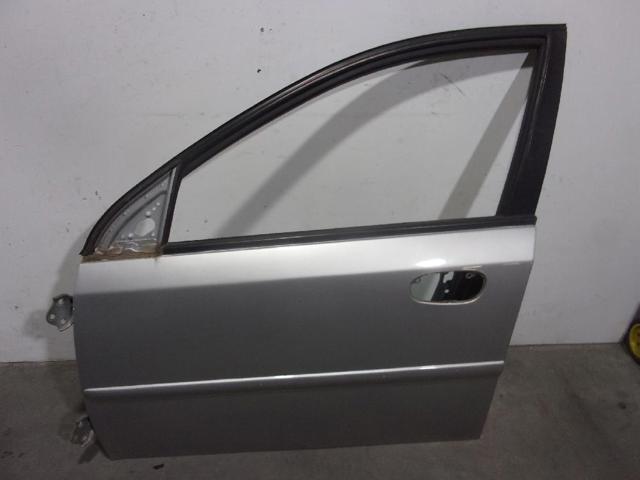 Porta dianteira esquerda 96547285 GM