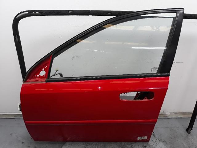 Porta dianteira esquerda 96547851 GM
