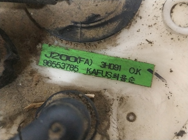 Módulo de bomba de combustível com sensor do nível de combustível 96553785 GM