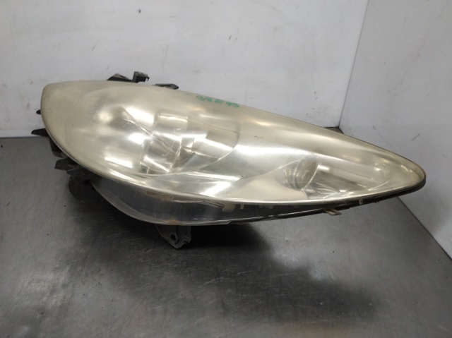 Luz esquerda 9655764380 PEUGEOT