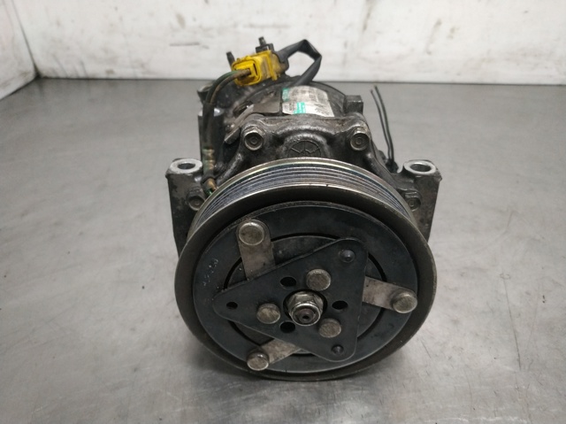 Compressor de aparelho de ar condicionado 9656572680 PEUGEOT