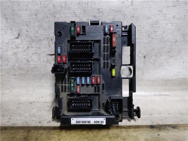 Unidade de dispositivos de segurança 9657608780 FIAT