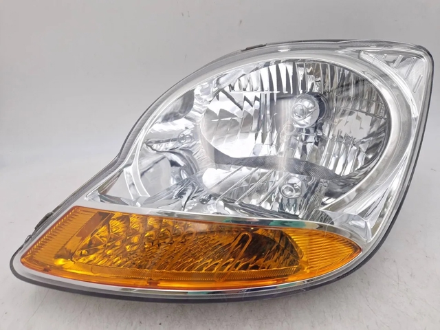 Luz esquerda 96590405 GM