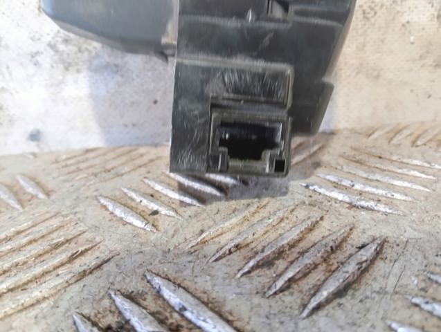 Fecho de tampa de porta-malas (de 3ª/5ª porta traseira) 9660403980 PEUGEOT