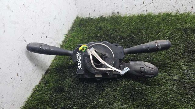 Comutador instalado na coluna da direção, montado 96605602XT PEUGEOT