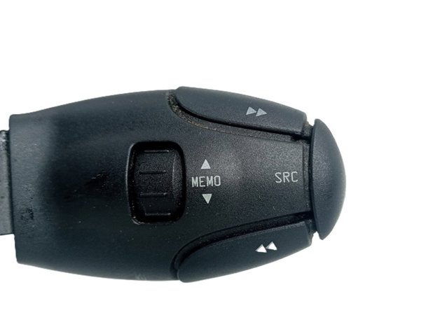 Comutador instalado na coluna da direção, montado 96605602XT PEUGEOT