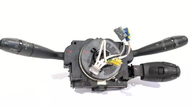 Comutador instalado na coluna da direção, montado 96605602XT PEUGEOT