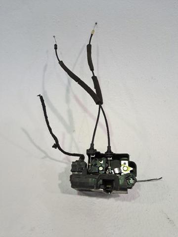 Fecho da porta dianteira esquerda para Chevrolet Captiva C100
