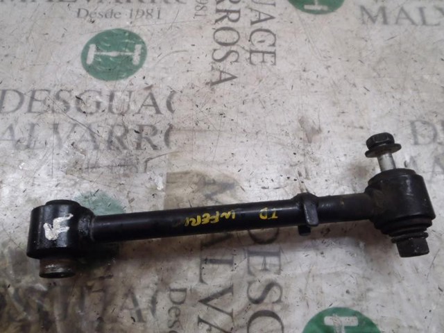 Barra transversal de suspensão traseira 96626425 OPEL