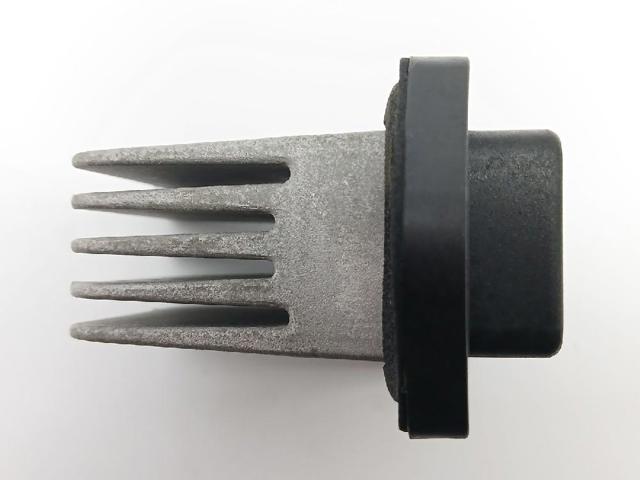Resistor (resistência) de ventilador de forno (de aquecedor de salão) 96629733 OPEL