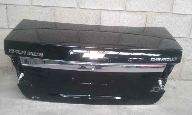 Tampa de porta-malas 96636633 GM