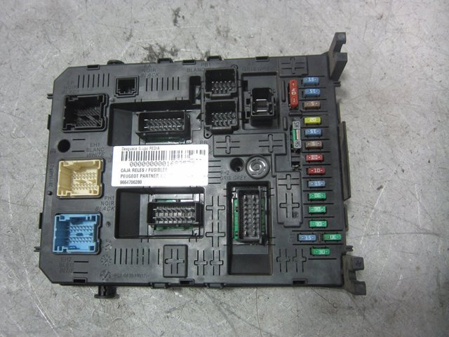 966405878001 Peugeot/Citroen