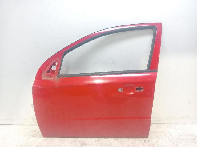 Porta dianteira esquerda 96648795 GM