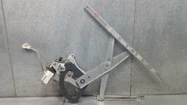 Motor de acionamento de vidro da porta dianteira direita 96652142 GM