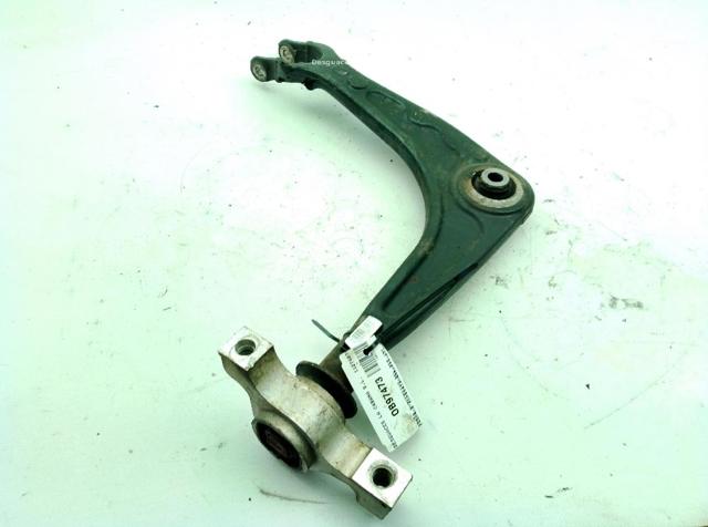 Braço oscilante inferior direito de suspensão dianteira 9666243980 PEUGEOT