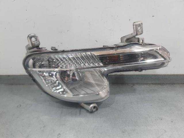 Luzes de nevoeiro direitas 9670476180 PEUGEOT