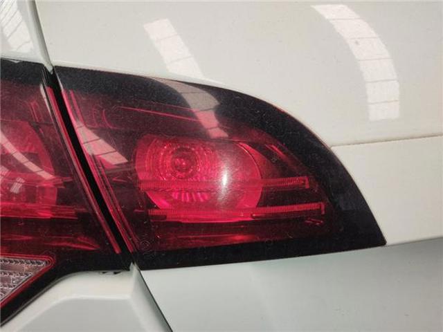 Lanterna traseira esquerda interna 9671092880 PEUGEOT