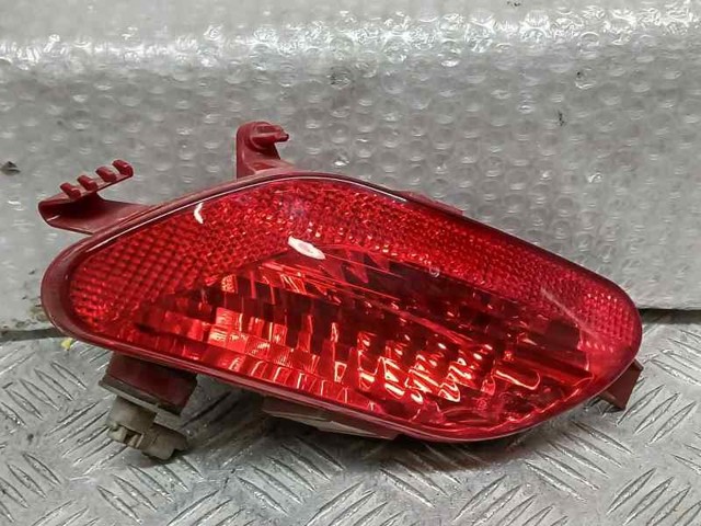 Lanterna de nevoeiro traseira esquerda 9672489880 PEUGEOT
