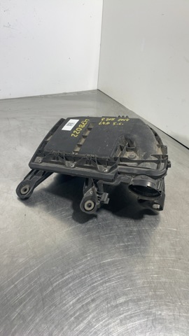 Caixa de filtro de ar 9673061080 PEUGEOT