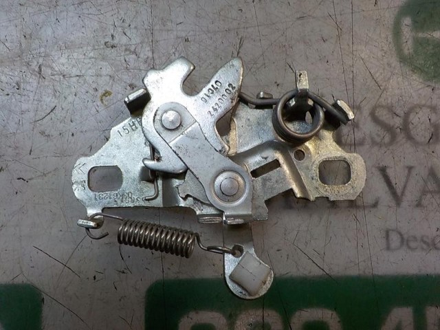 Fecho da capota Peugeot 208  CA, CC ao melhor preço