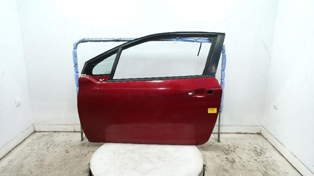 Porta dianteira esquerda 9673558680 PEUGEOT