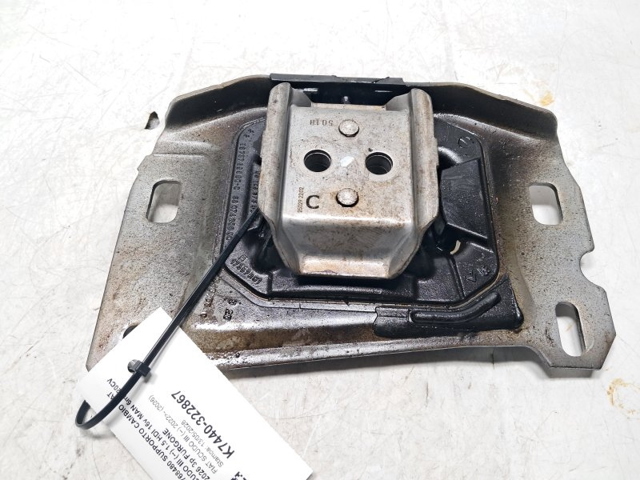 Coxim (suporte) esquerdo de motor 9673768680 FIAT