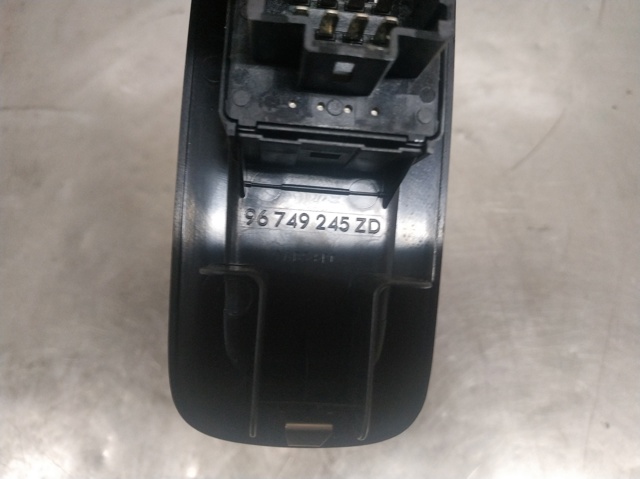 96749245ZD Peugeot/Citroen