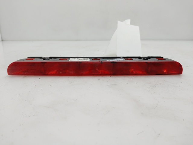 Sinal de parada traseiro adicional para Peugeot 301 