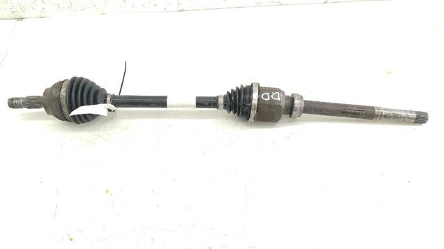 Semieixo (acionador) dianteiro direito 9677209880 PEUGEOT