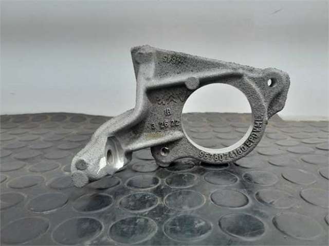 Suporte de rolamento suspenso do semieixo dianteiro 9678074180 FIAT