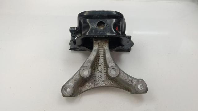 Coxim (suporte) esquerdo de motor 9678252080 PEUGEOT