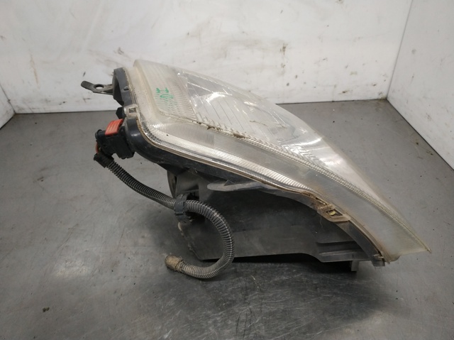 Luz esquerda 9680128380 PEUGEOT