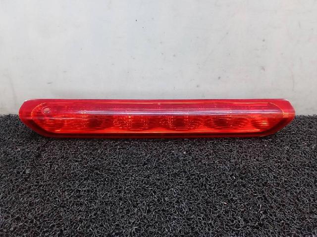 Sinal de parada traseiro adicional 9680426580 PEUGEOT