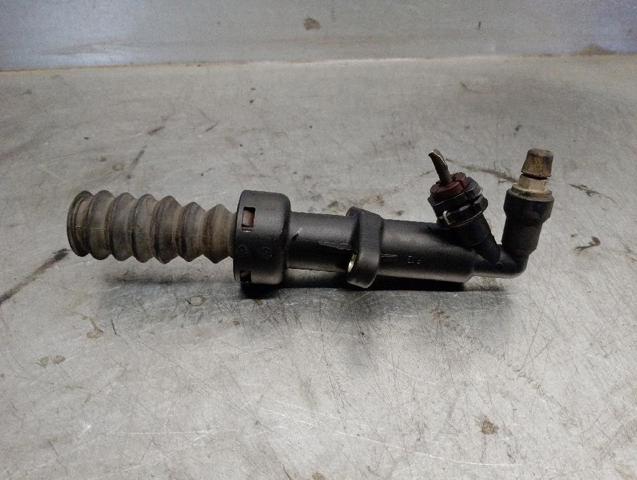 Cilindro de trabalho de embraiagem 9681495580 PEUGEOT