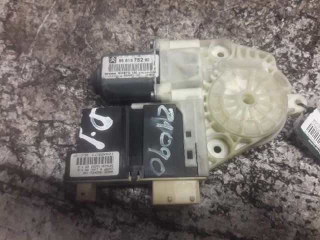 Motor de acionamento de vidro da porta dianteira esquerda 9681575280 PEUGEOT