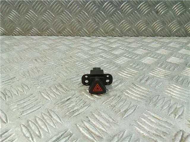 Botão de ativação do sinal de emergência 96828350 GM