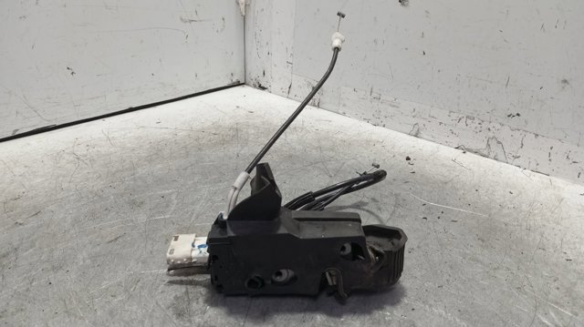 Fecho da porta dianteira esquerda 9683417880 PEUGEOT