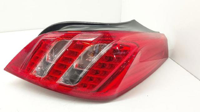 Lanterna traseira direita 9686293680A PEUGEOT