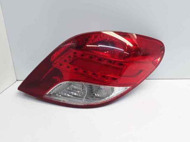 Lanterna traseira direita 9686565980 PEUGEOT