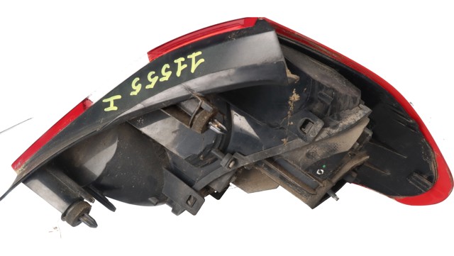 Lanterna traseira esquerda externa 9687312180 PEUGEOT