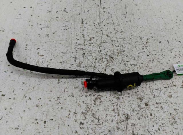 Cilindro mestre de embraiagem 9687361980 PEUGEOT