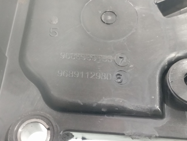 Tampa de válvulas 9689112980 FORD