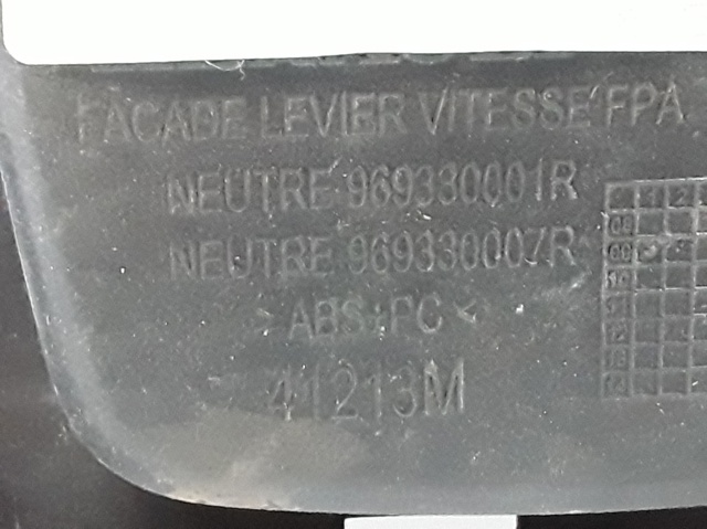 969330001R Renault (RVI)