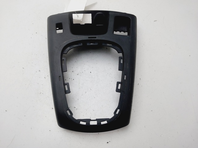 969330001R Renault (RVI)