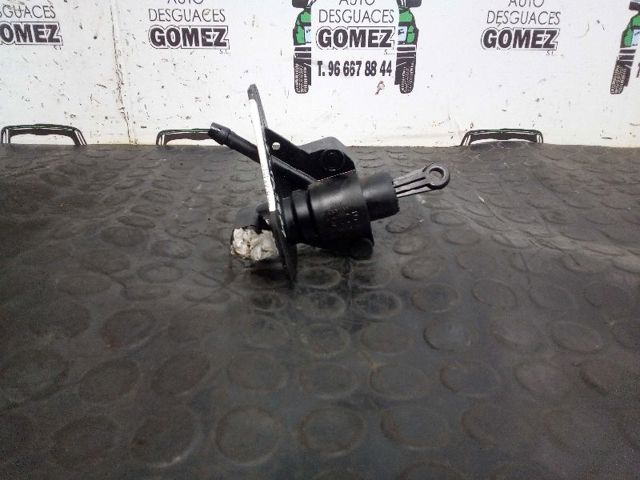 Cilindro mestre de embraiagem 96FB7A543AF FORD