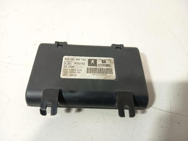 Concentrador USB 9702EZ PEUGEOT