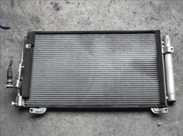 Radiador de aparelho de ar condicionado 9760617000 HYUNDAI