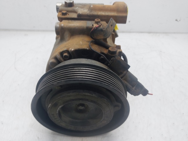 977011D400 Hyundai/Kia