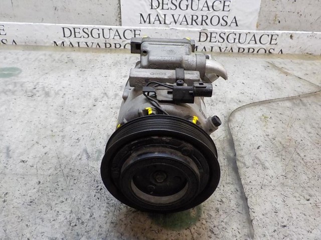 977012H040 Hyundai/Kia