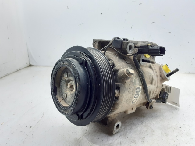 977012Y050 Hyundai/Kia